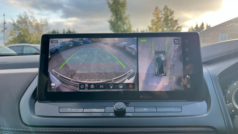 Nissan Qashqai 1.3 DiG-T MH Tekna 5dr Petrol Hatchback